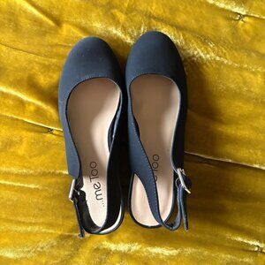 Me Too Women's Black Heel wedges size 5 1/2